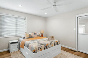 Spacious Suite - Minutes to Everything